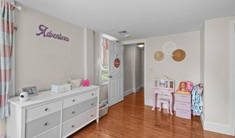 1345 Tarkiln Rd, Burrillville, RI 02830