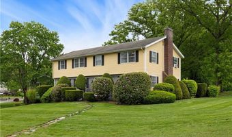 1 Edelweiss Ave, Lincoln, RI 02865