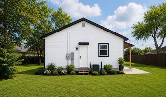 903 Jefferson St, Alice, TX 78332