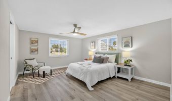 635 Jamaica Cir E, Apollo Beach, FL 33572