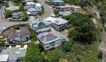 2407 St Louis Dr B, Honolulu, HI 96816