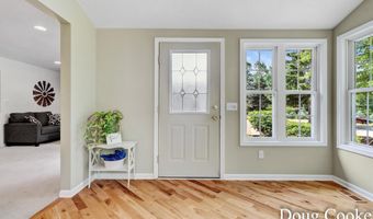 10574 88th Ave, Allendale, MI 49401