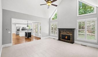3085 Walnut Creek Dr, Alpharetta, GA 30005