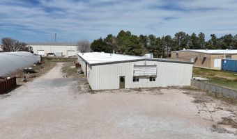 105 Hamilton St, Aurora, NE 68818