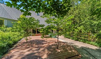 E5401 12TH Road, Algoma, WI 54201