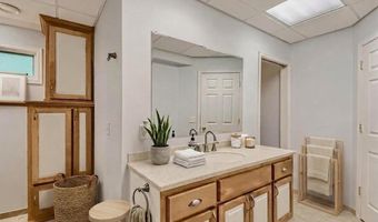 3260 Snelling Ave N, Arden Hills, MN 55112