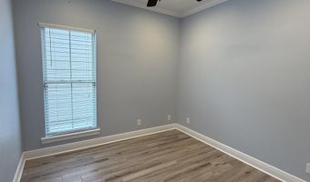 1046 Sedona Pines Dr, Baton Rouge, LA 70816