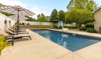 3728 Bridgeport Dr, Ames, IA 50010