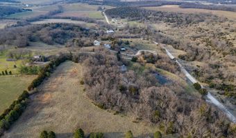 731 E 1100 Rd, Baldwin City, KS 66006