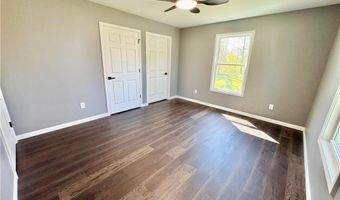 358 Oak St, Austin, IN 47102