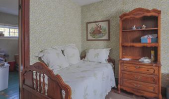 11 Durham St, Belfast, ME 04915