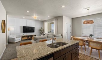 288 S 600 W, Centerville, UT 84014