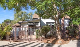 210 S Vine St, Fallbrook, CA 92028