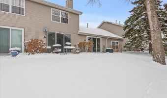 1431 Essex St, Algonquin, IL 60102