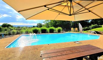 14 Vermillion Dr, Avon, CT 06001