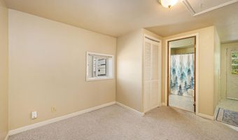 3208 CHEYENNE St, Cheyenne, WY 82001