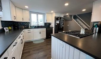 21 Grove Way 21, Clinton, CT 06413