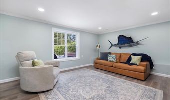 449 Sylvan Ct, North Kingstown, RI 02874