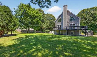 9 Broadview Ave, Berkley, MA 02779