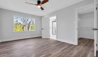 9 Glen Ct, Barnegat, NJ 08005