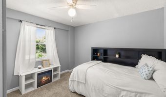 6276 NE 46th St, Altoona, IA 50009