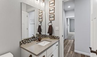 2988 NE Clearwater Dr, Albany, OR 97321