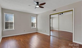 4603 Breakers Ln, Asheville, NC 28806