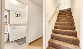 124 Cloud Peak Dr, Buffalo, WY 82834