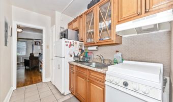 165 35TH St NE, Washington, DC 20019