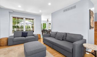 102 BREWER Ave, Annapolis, MD 21401