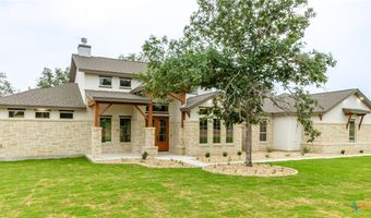 184 Crescent Rdg, Adkins, TX 78101