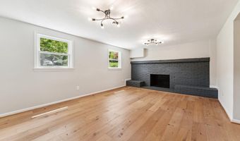 17708 TREE LAWN Dr, Ashton, MD 20861