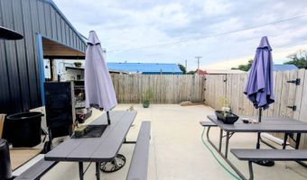 110 E 4th St, Appleton City, MO 64724