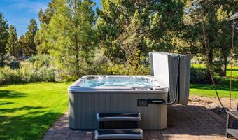 20960 Royal Oak Cir, Bend, OR 97701