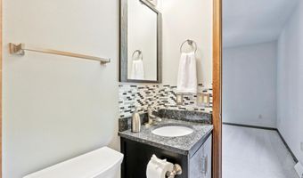 750 Engelhart Dr, Madison, WI 53713