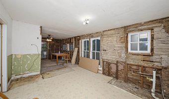 301 And 305 NW 6th St, Abilene, KS 67410