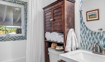 168 21st Ave, Apalachicola, FL 32320