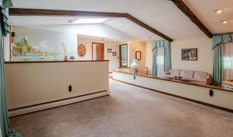9 Apache Ln, Cumberland, RI 02864