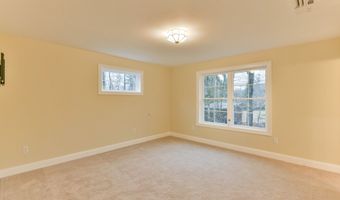 91 Pomfret Landing Rd, Brooklyn, CT 06234