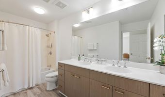 33 Kihalani St 403, Kihei, HI 96753