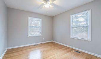 701 Pomona Rd, Ann Arbor, MI 48103