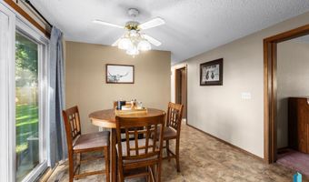 404 Jefferson Dr, Alcester, SD 57001