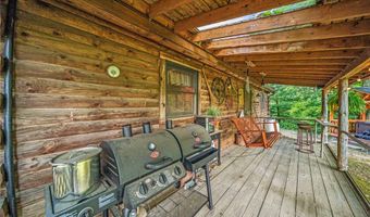 602 E River View Dr, Austinburg, OH 44010