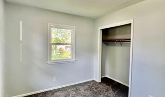 121 H Ave W, Albia, IA 52531