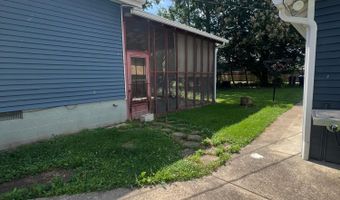 135 Morris Ave, Athens, OH 45701