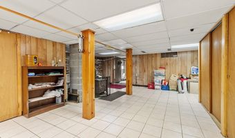 298 Vine St, Athol, MA 01331
