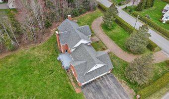 63 Fenton Way, Bangor, ME 04401