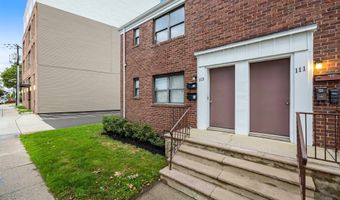 113 W 2ND St 44, Bayonne, NJ 07002