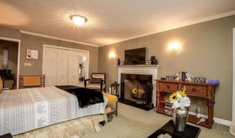 6352 Turnpike Rd, Archdale, NC 27263