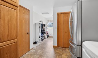 2038 12th St, Belle Fourche, SD 57717